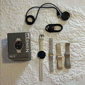 Garmin Venu 3S Smartwatch with Accessories